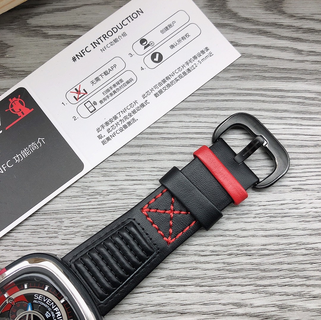 SevenFriday P3B Watch view