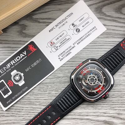 SevenFriday P3B Watch view 5