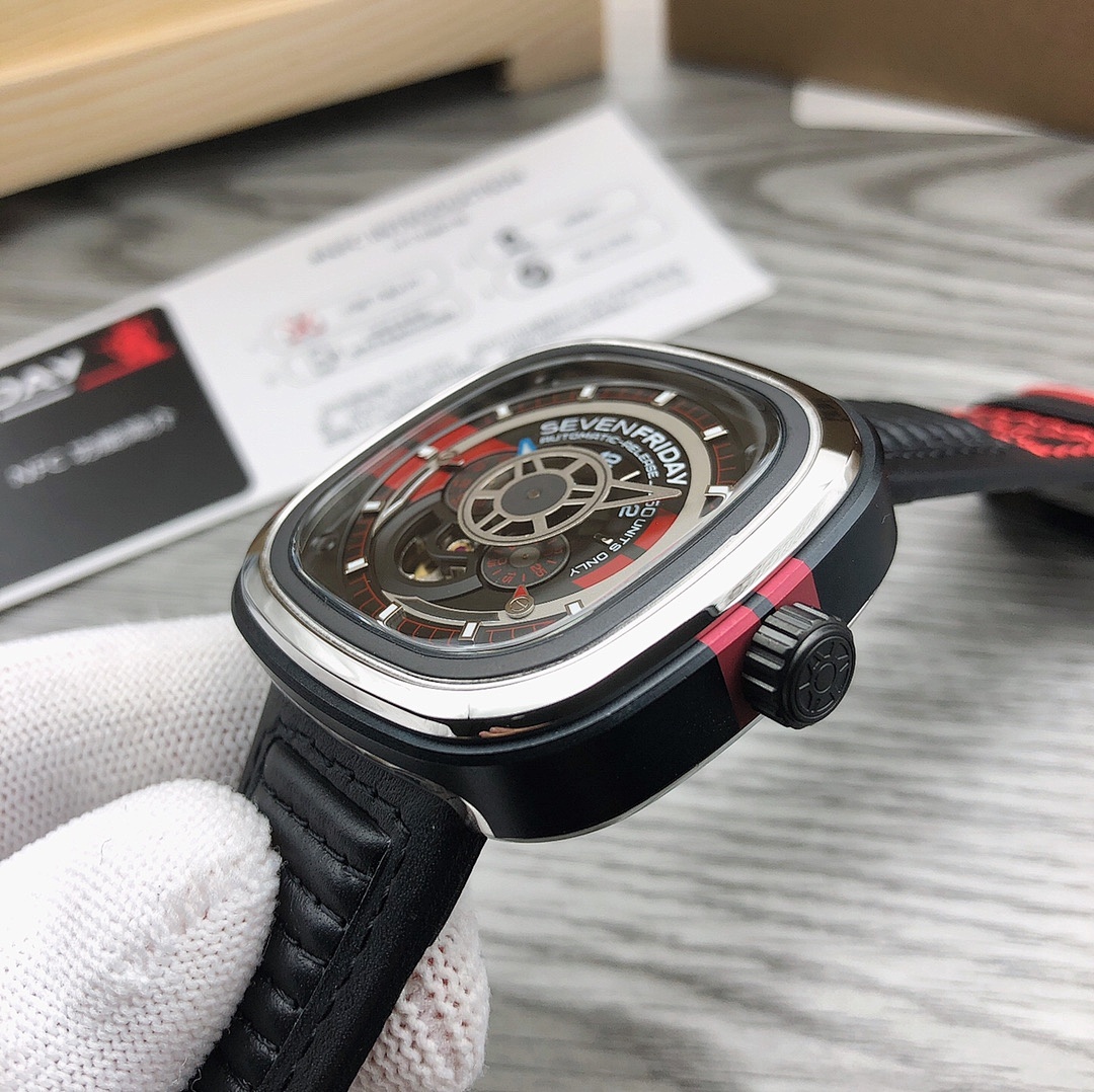 SevenFriday P3B Watch view