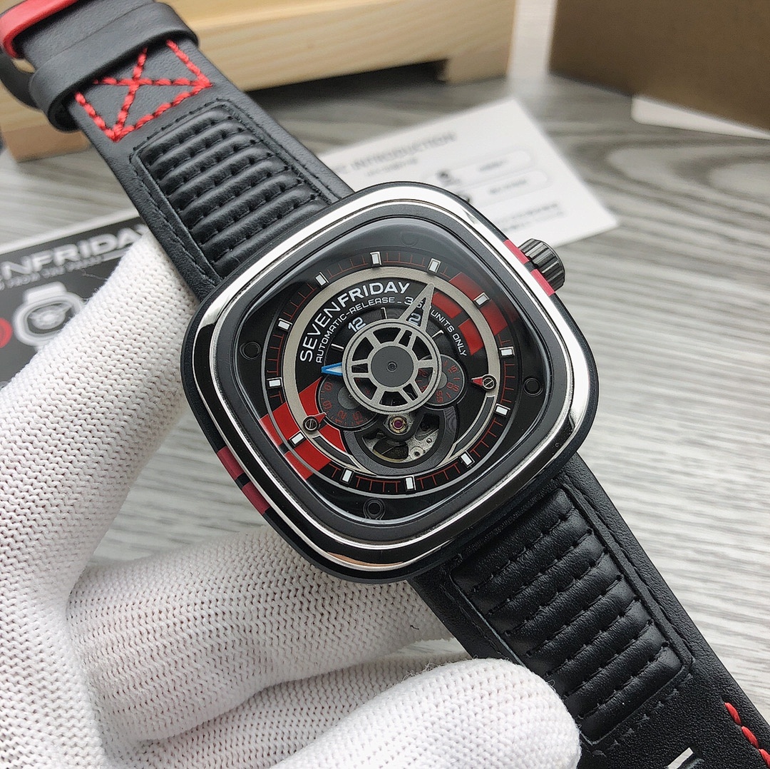 SevenFriday P3B Watch view