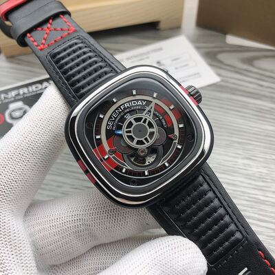 SevenFriday P3B Watch view 9