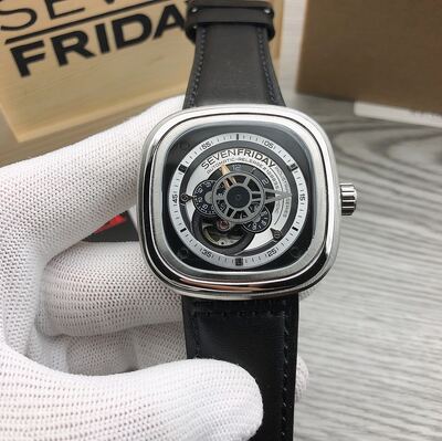 SevenFriday P-Series Watch view 8