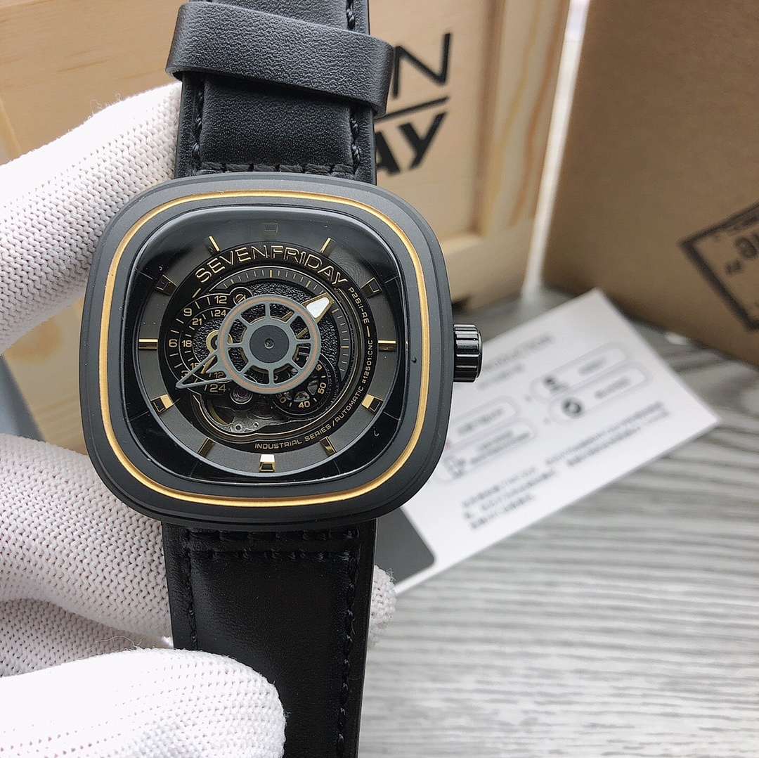 SevenFriday P-Series Watch