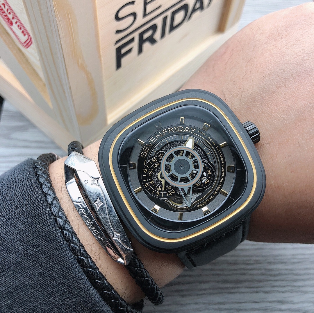 SevenFriday P-Series Watch view