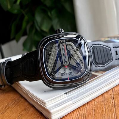 SevenFriday P-Series Watch view 5