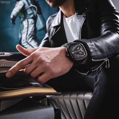 SevenFriday P-Series Watch view 9