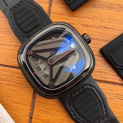 SevenFriday P-Series Watch view 8