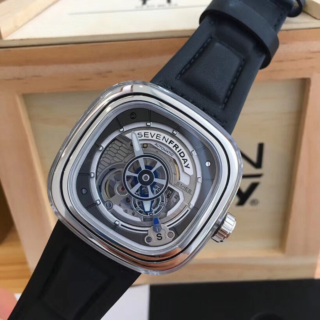 SevenFriday M-Series Watch view