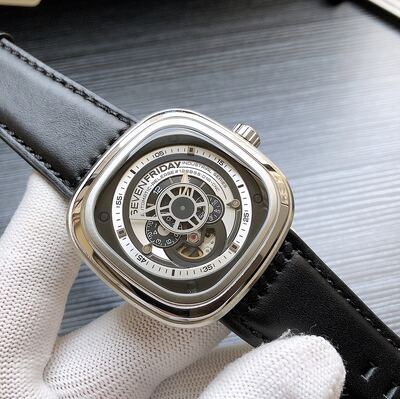 SevenFriday Watch view 2