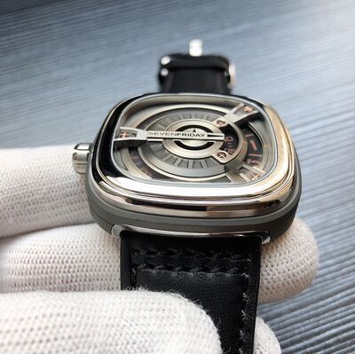 SevenFriday Watch view 5