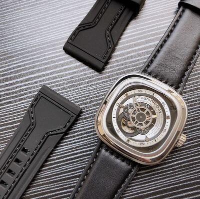 SevenFriday Watch view 4