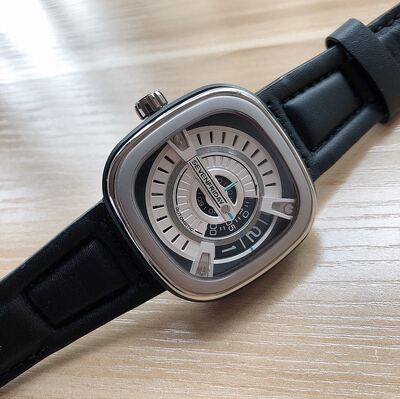 SevenFriday Watch view 2