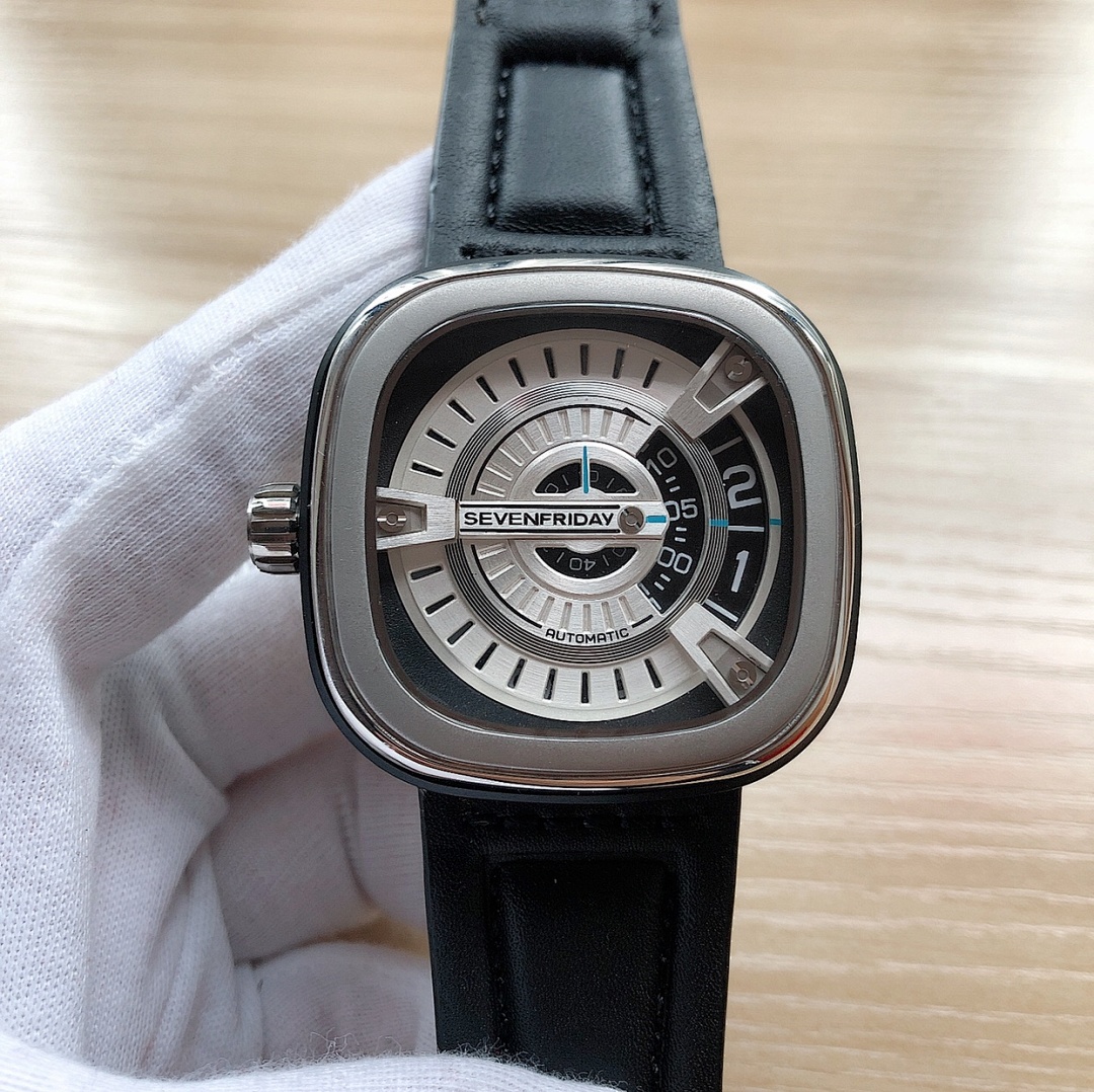 SevenFriday Watch view