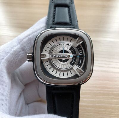 SevenFriday Watch view 9