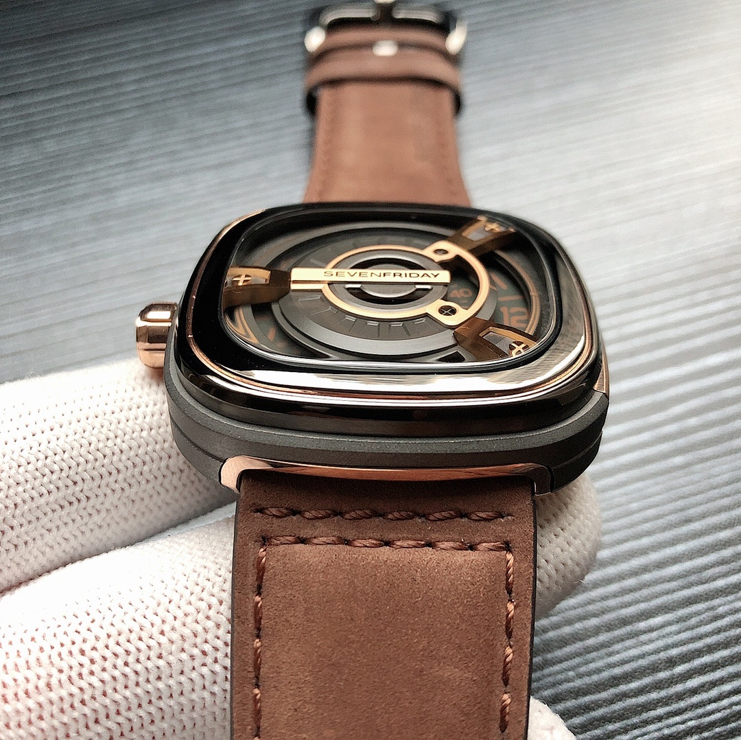 SevenFriday Watch view