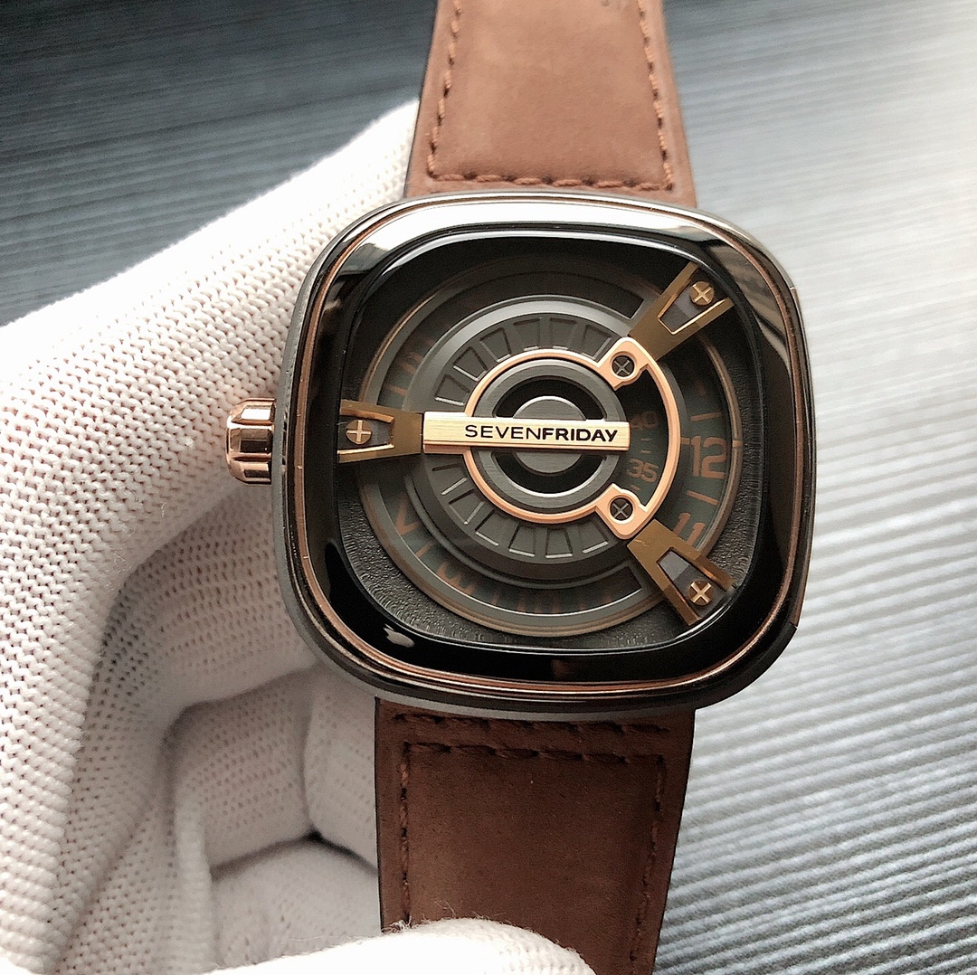 SevenFriday Watch view