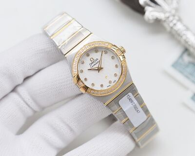 Omega Constellation Watch view 5