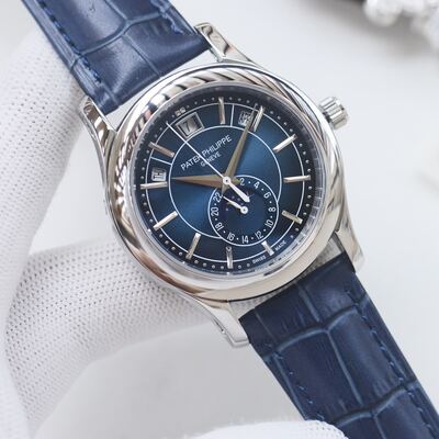 Patek Philippe Chronograph Watch view 4