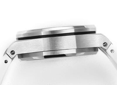 Audemars Piguet Royal Oak Watch view 4