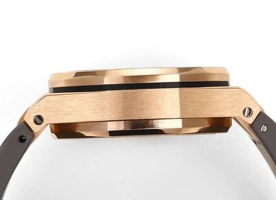 Audemars Piguet Royal Oak Watch view 4