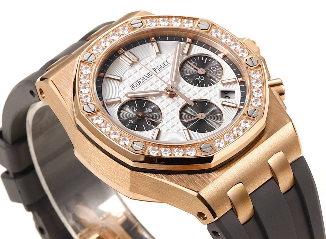 Audemars Piguet Royal Oak Watch view