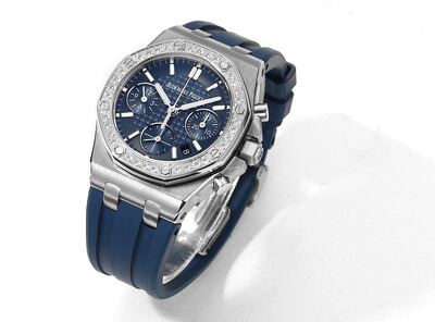 Audemars Piguet Royal Oak Watch view 8
