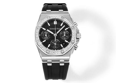 Audemars Piguet Royal Oak Watch view 9