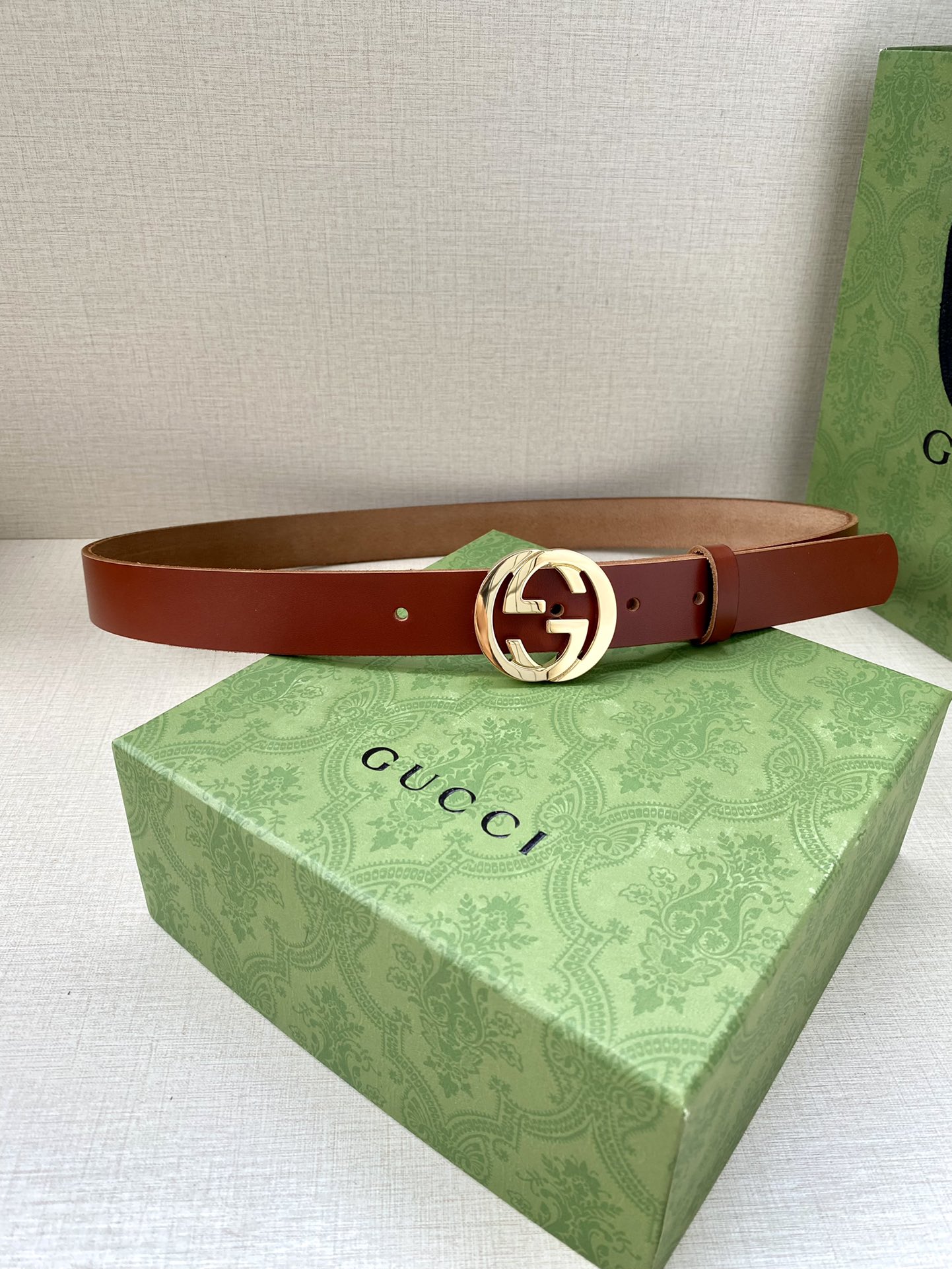 Gucci Double G Palladium Buckle Leather Belt 20mm / 30mm view