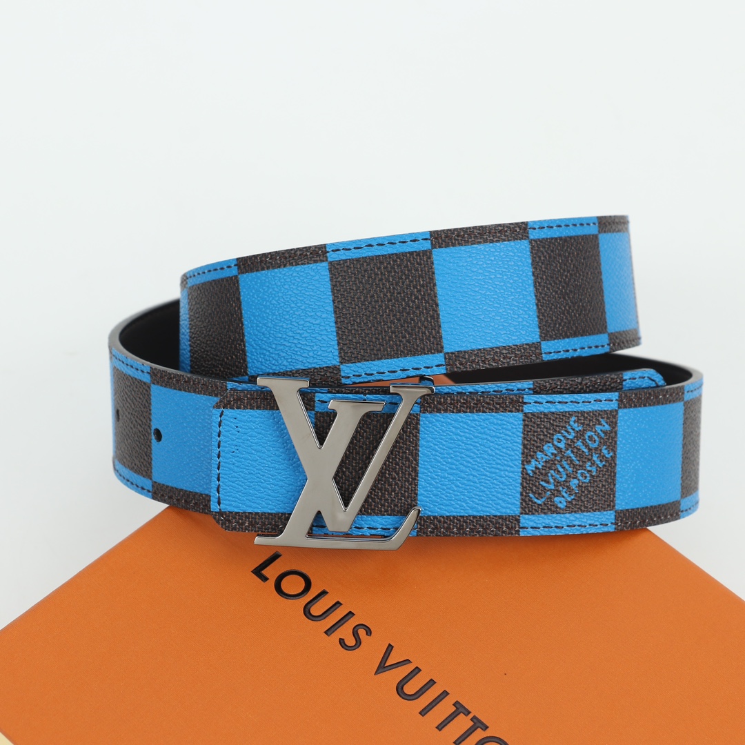 Louis Vuitton Monogram Canvas Wide Belt 40mm view
