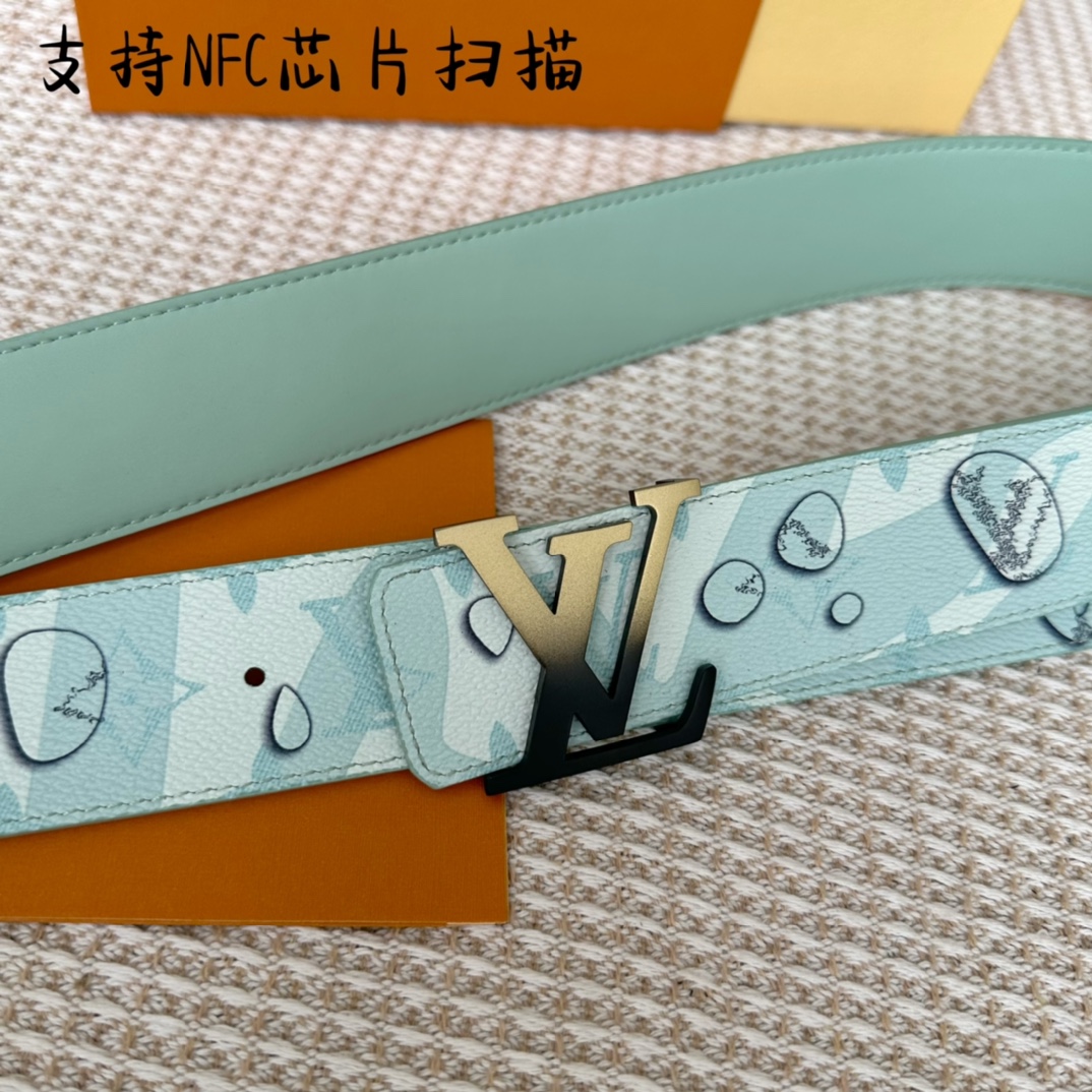 Louis Vuitton LV Pyramid Trunk Double-Sided Reversible Belt 40mm view