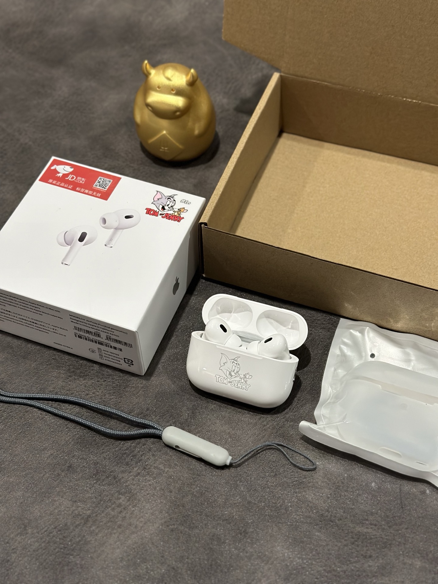 Apple AirPods Pro x Tom and Jerry Collaboration Edition Replica