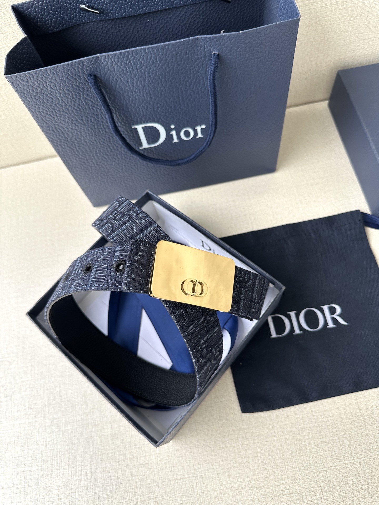 Dior Kumo Cannage 35mm Adjustable Belt in Full-Grain Cowhide view