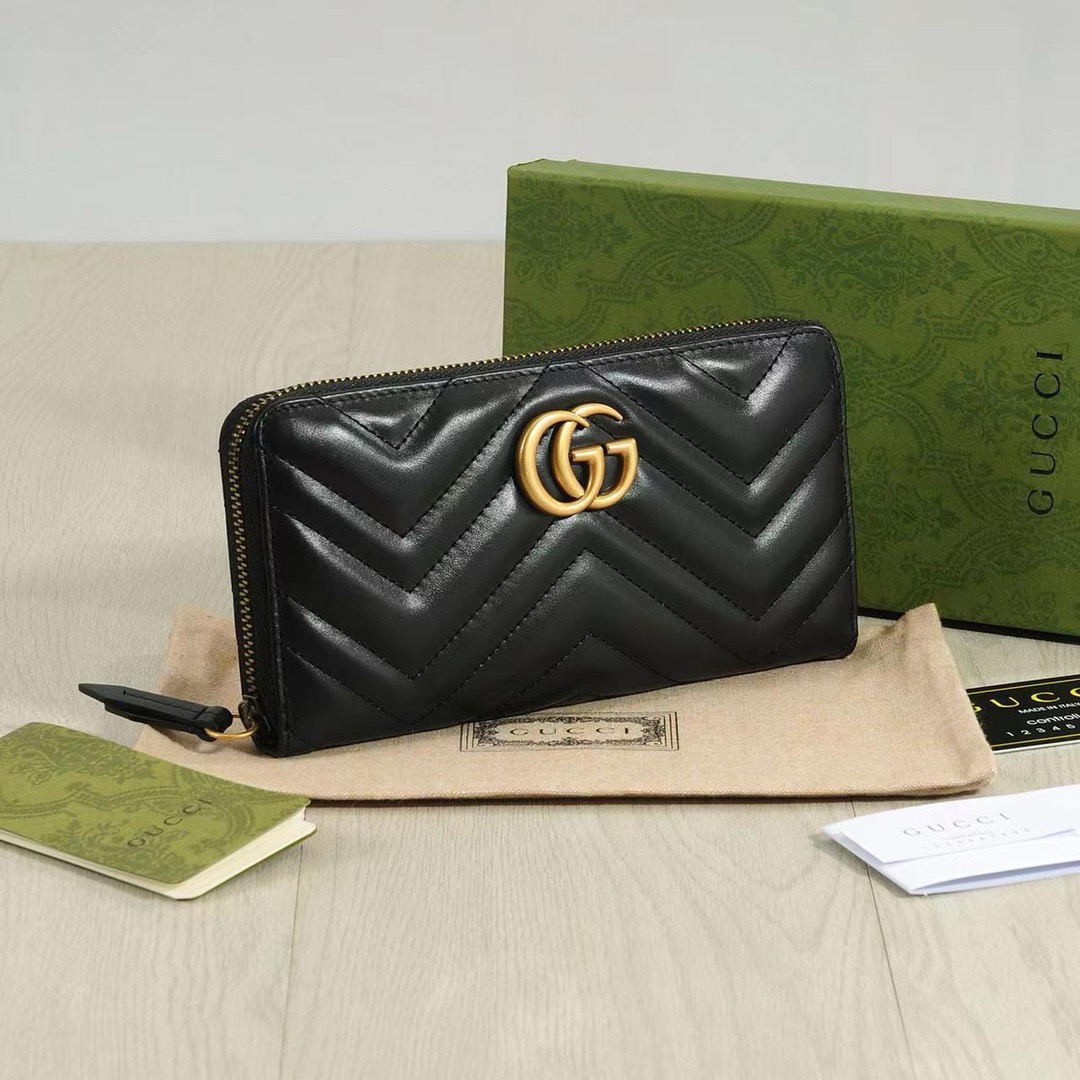 Gucci GG Marmont Single-Zip Continental Wallet in Imported Lambskin view
