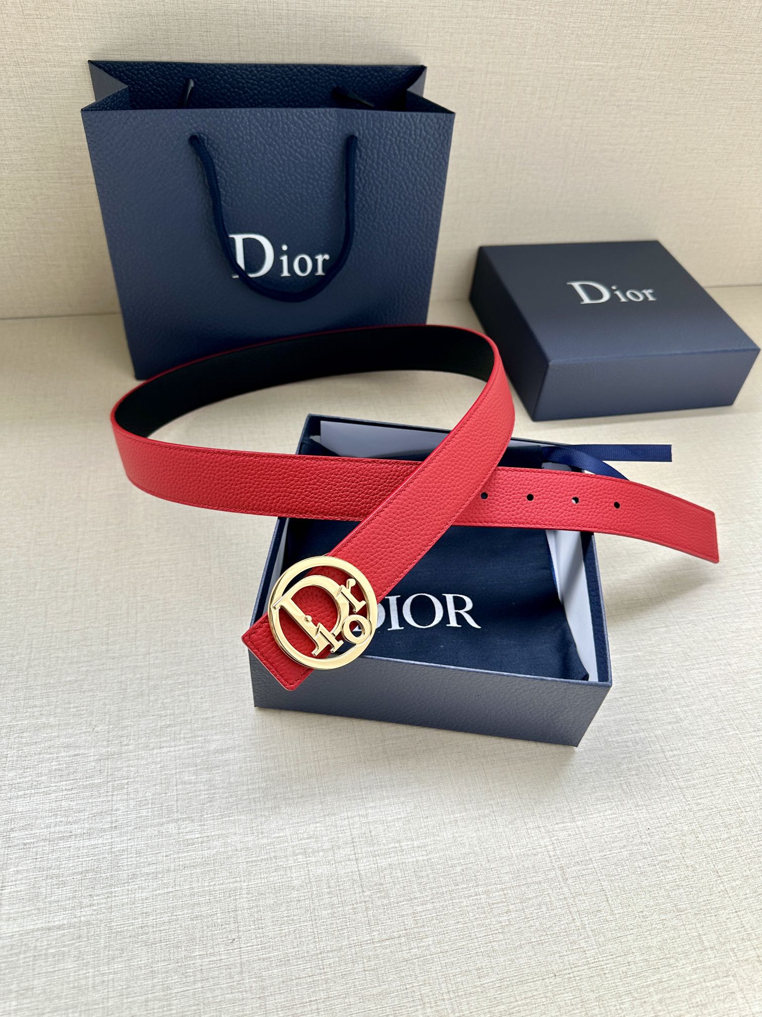 Dior Oblique 35mm Belt Buckle in White and Gold-Finish Brass view