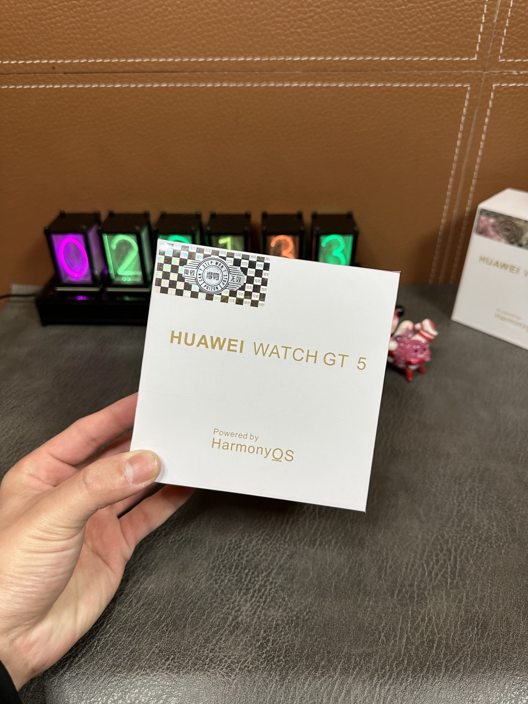 Apple Watch Ultra 2 — Correct Retail Box Reference view