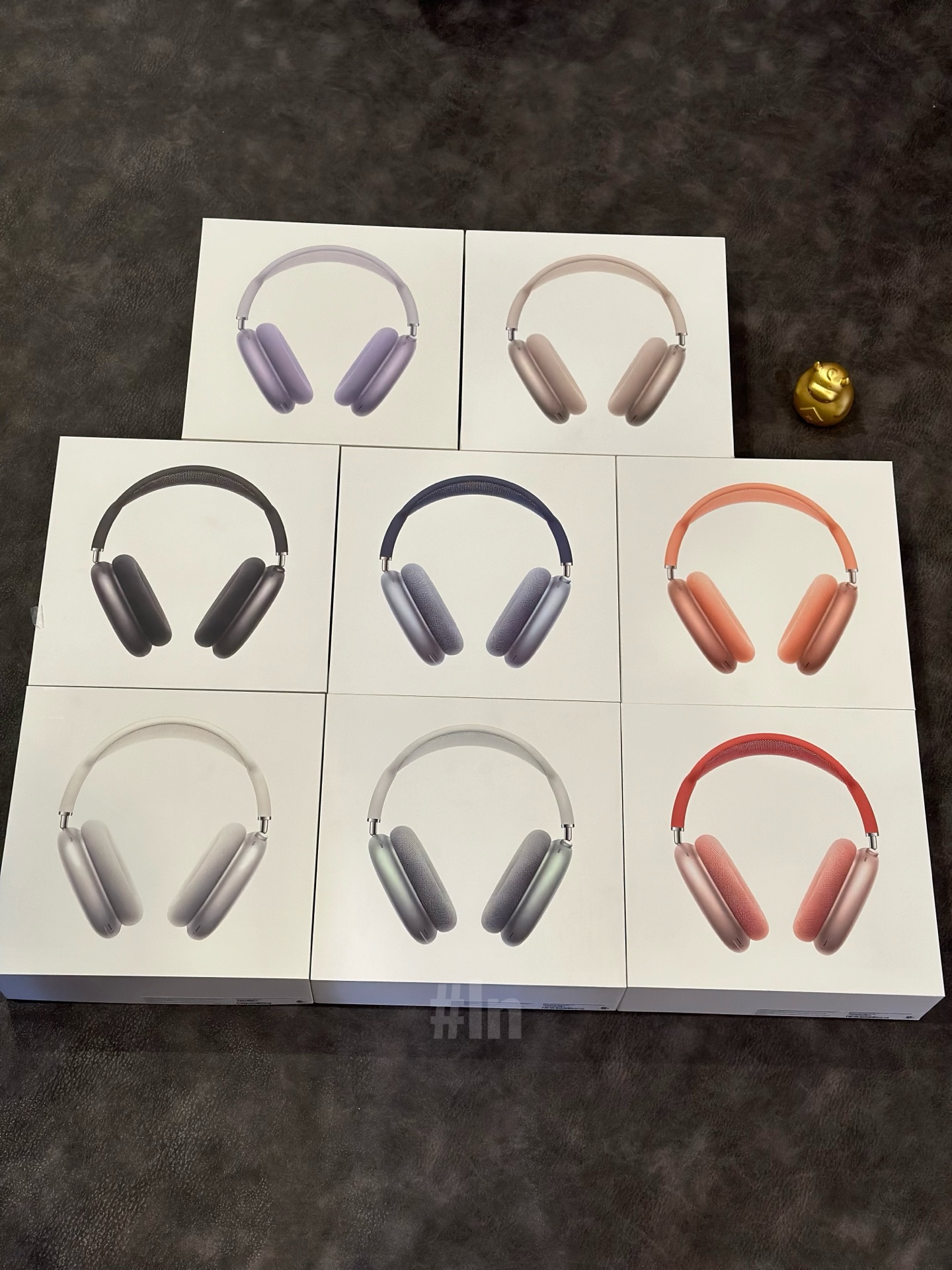 Apple AirPods Max — Poizon (ln) Edition with Poizon Box