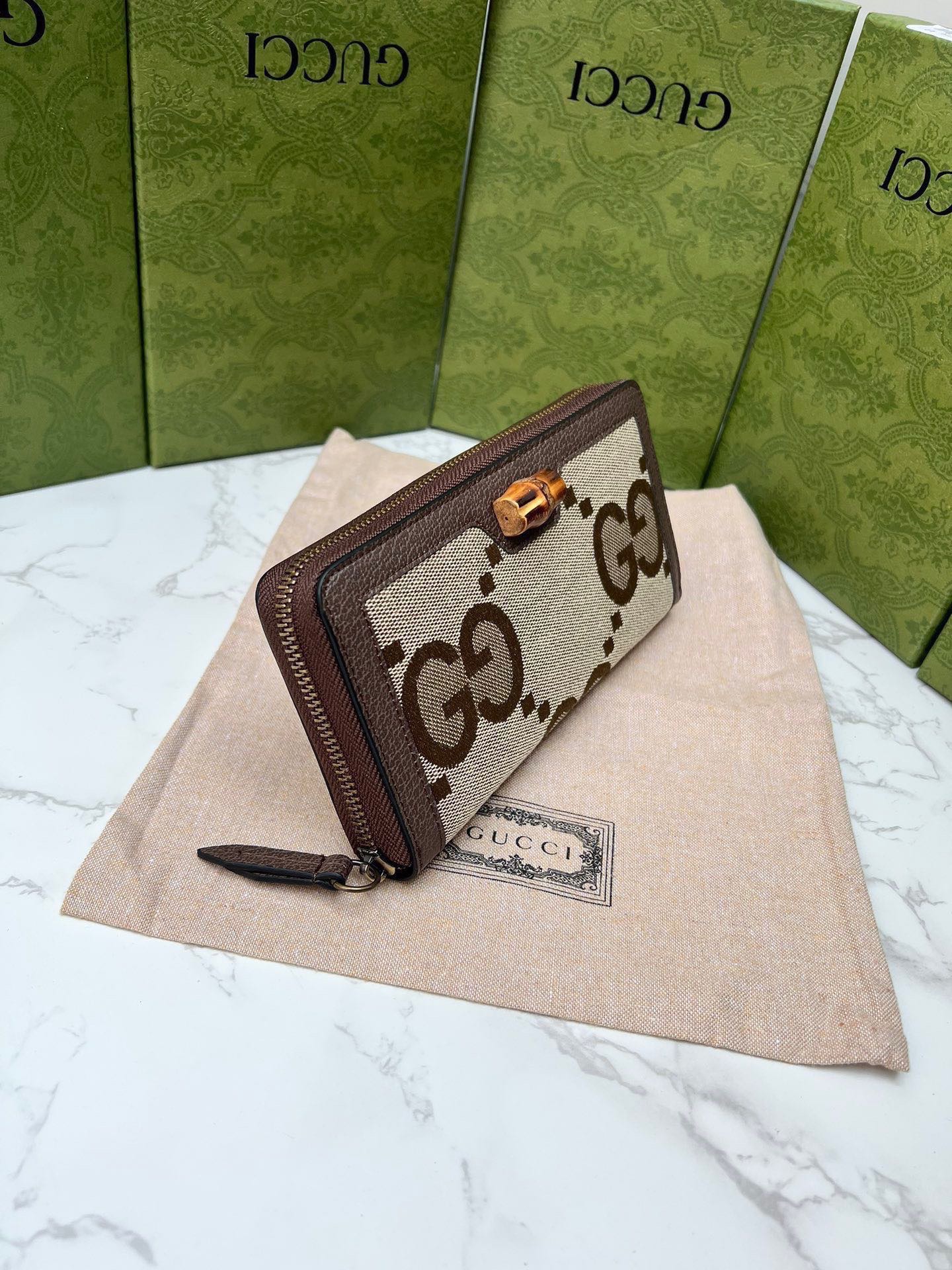 Gucci Ophidia GG Supreme Full-Zip Wallet view