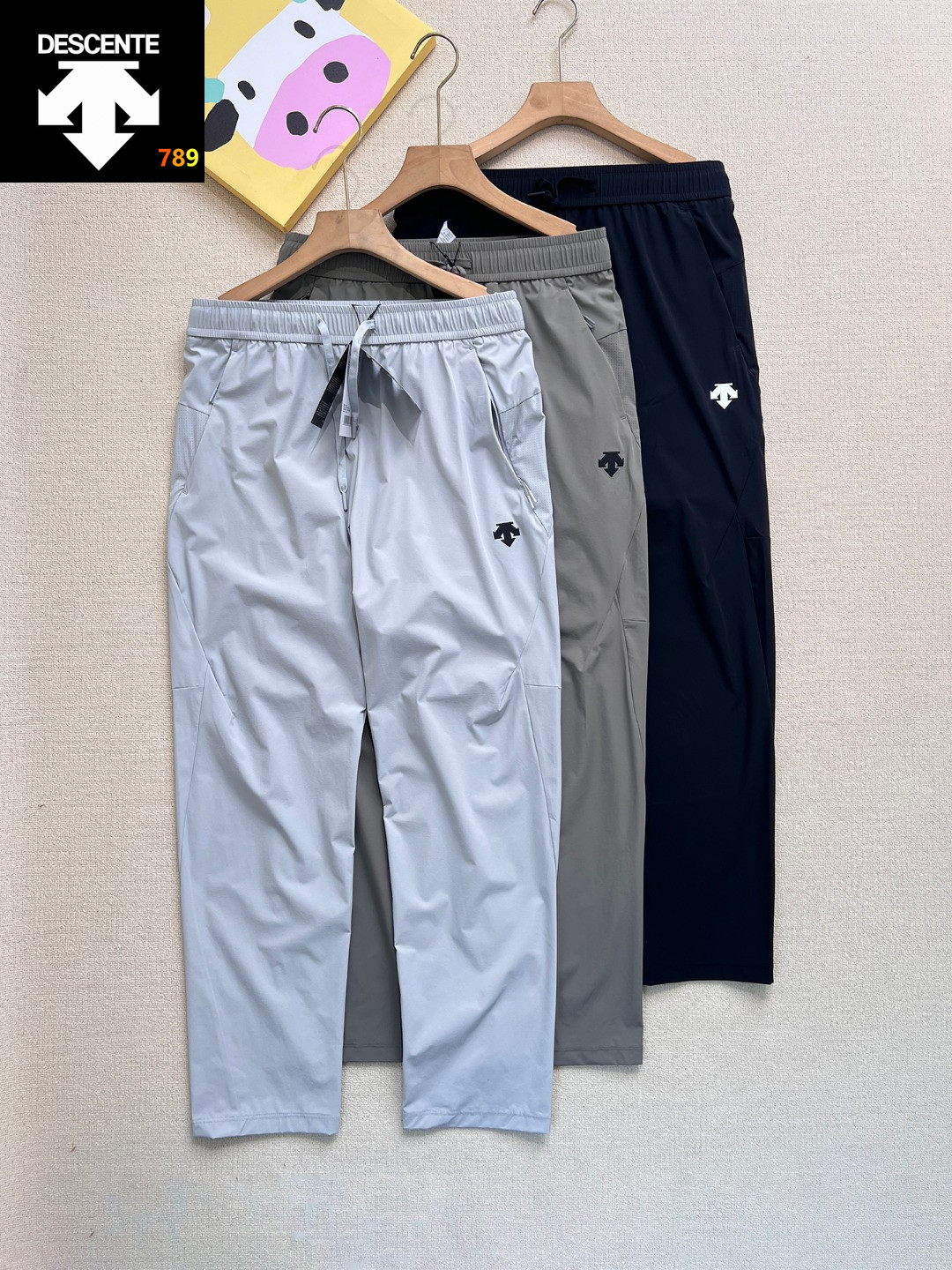 Descente SS26 70D Nylon Grid-Weave Lightweight Casual Pants -- Men's view 1