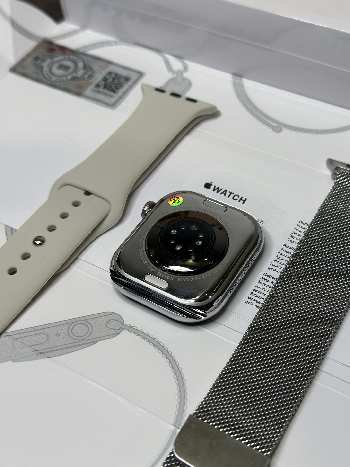 Apple Watch Series 10 46mm Titanium 1:1 Replica Smartwatch (Snake-Year Edition, Bright Silver) view