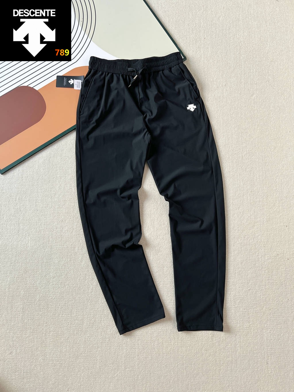 Descente Solid-Color Logo Elastic Waist Athletic Pants -- Unisex view 2
