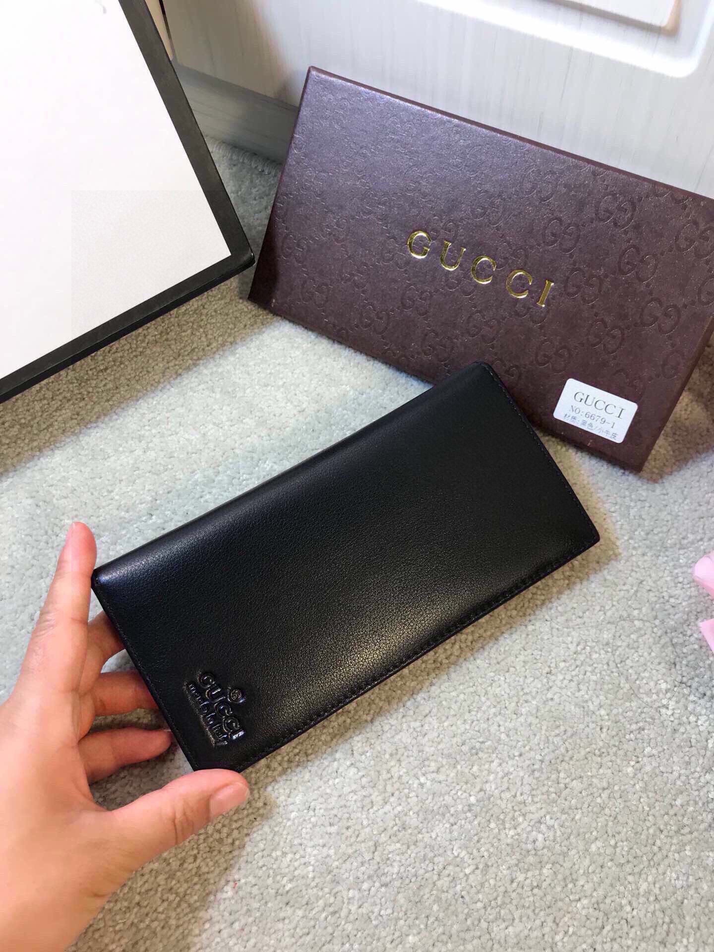 Gucci 6679 Men's Bifold Wallet / Suit Wallet view