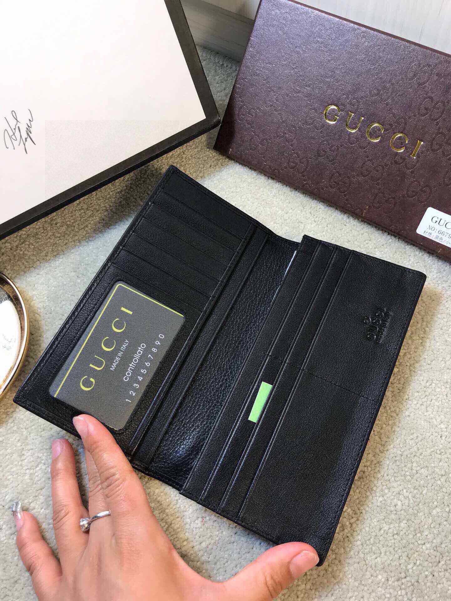 Gucci 6679 Men's Bifold Wallet / Suit Wallet view