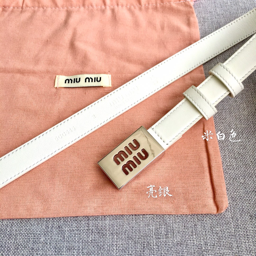 Miu Miu Women's Slim Leather Belt 20mm view