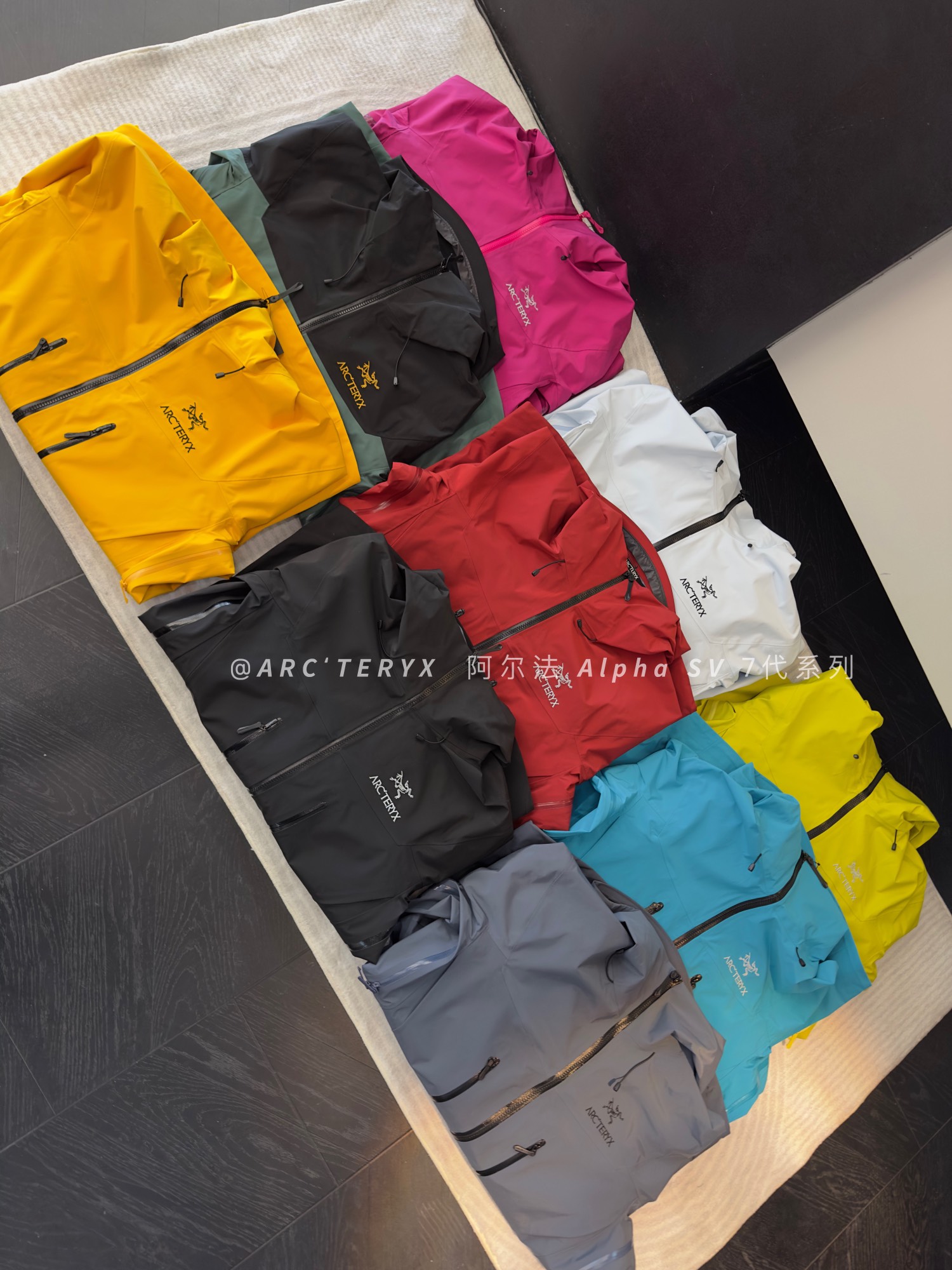 Arc'teryx Alpha SV Generation 7 Hard-Shell Jacket