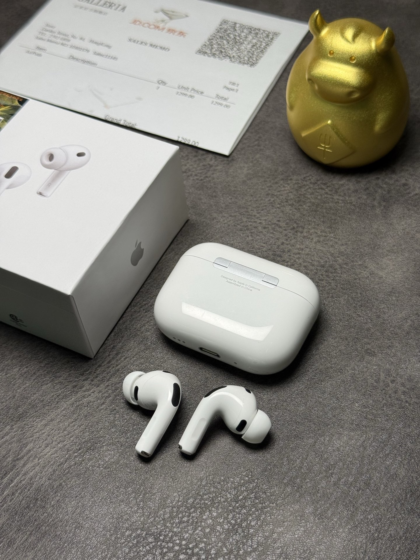 Apple AirPods Pro 3 1:1 Replica Wireless Earphones with Yuhu Chip (JD Edition) view