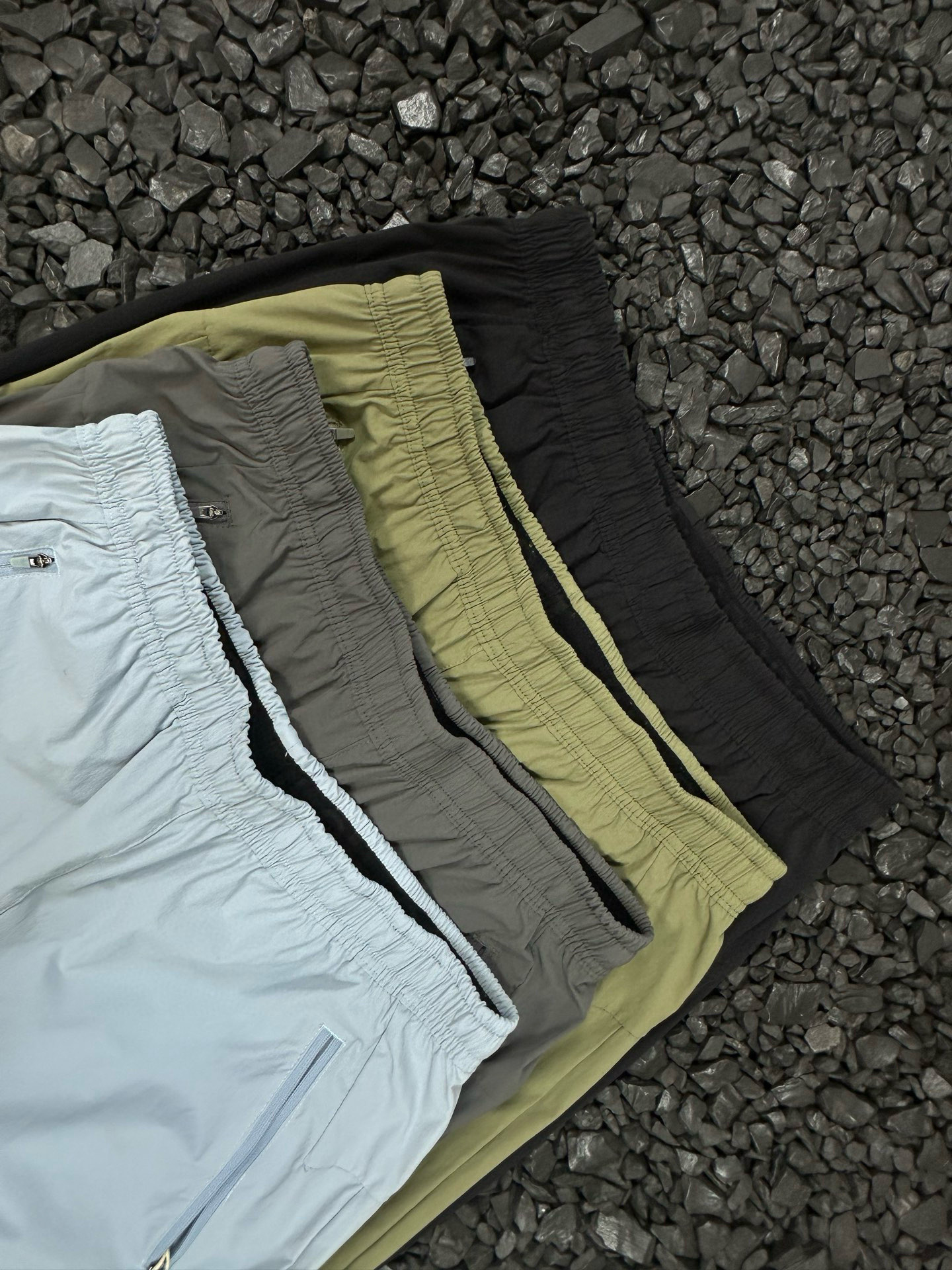 Descente Cool-Sensation Quick-Dry Stretch Outdoor Running Pants view 6