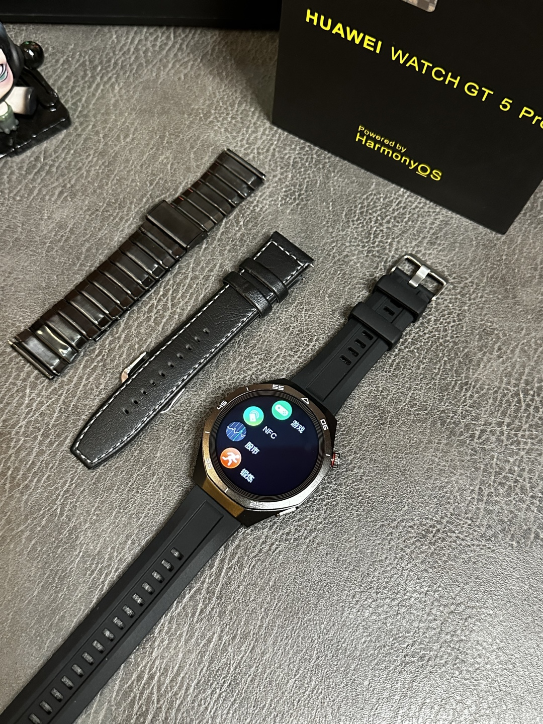 Huawei Watch GT5 Pro 46mm Obsidian Black Titanium Smartwatch 1:1 Replica view