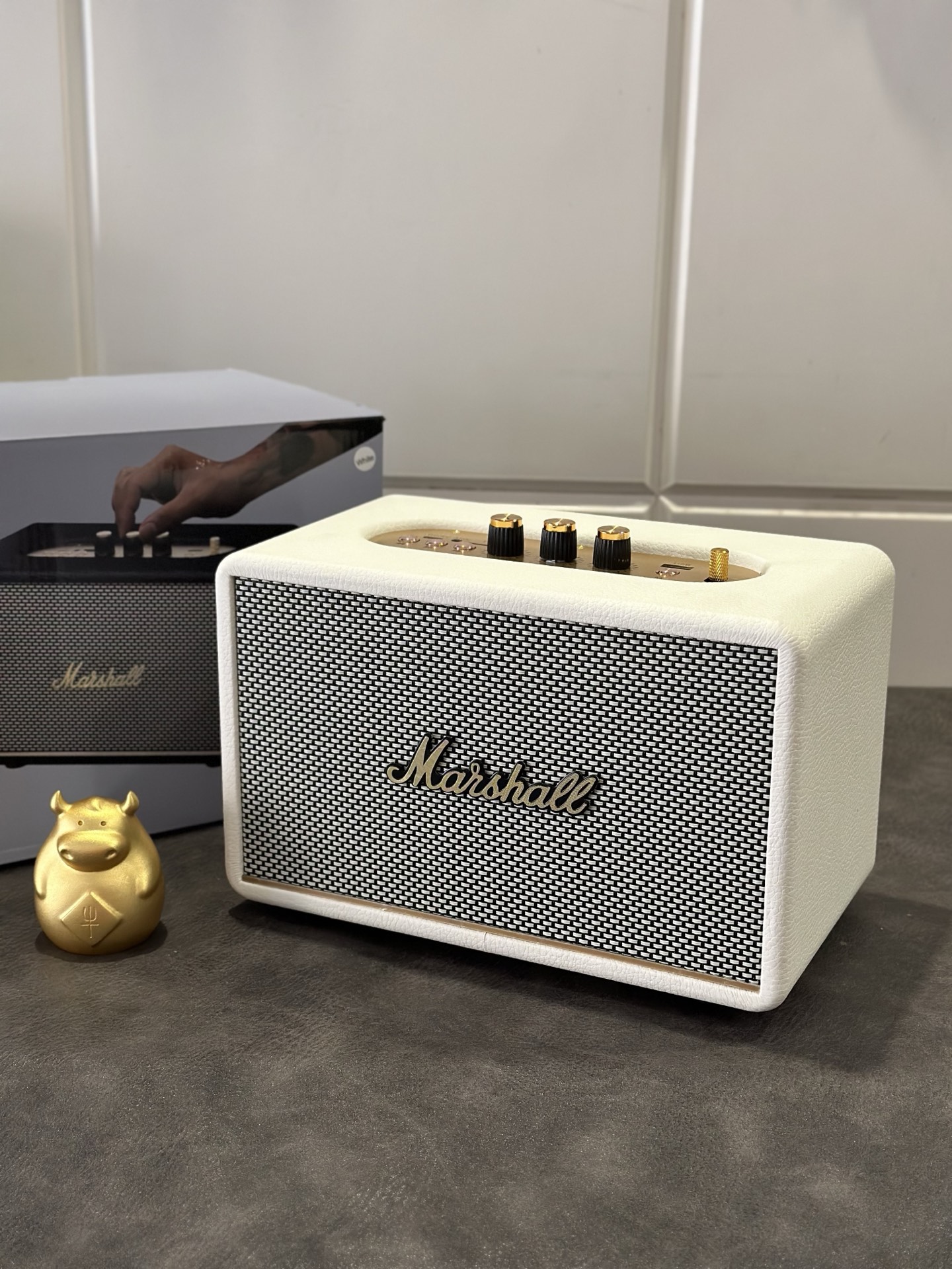 Marshall Acton III Bluetooth Home Speaker 1:1 Replica view