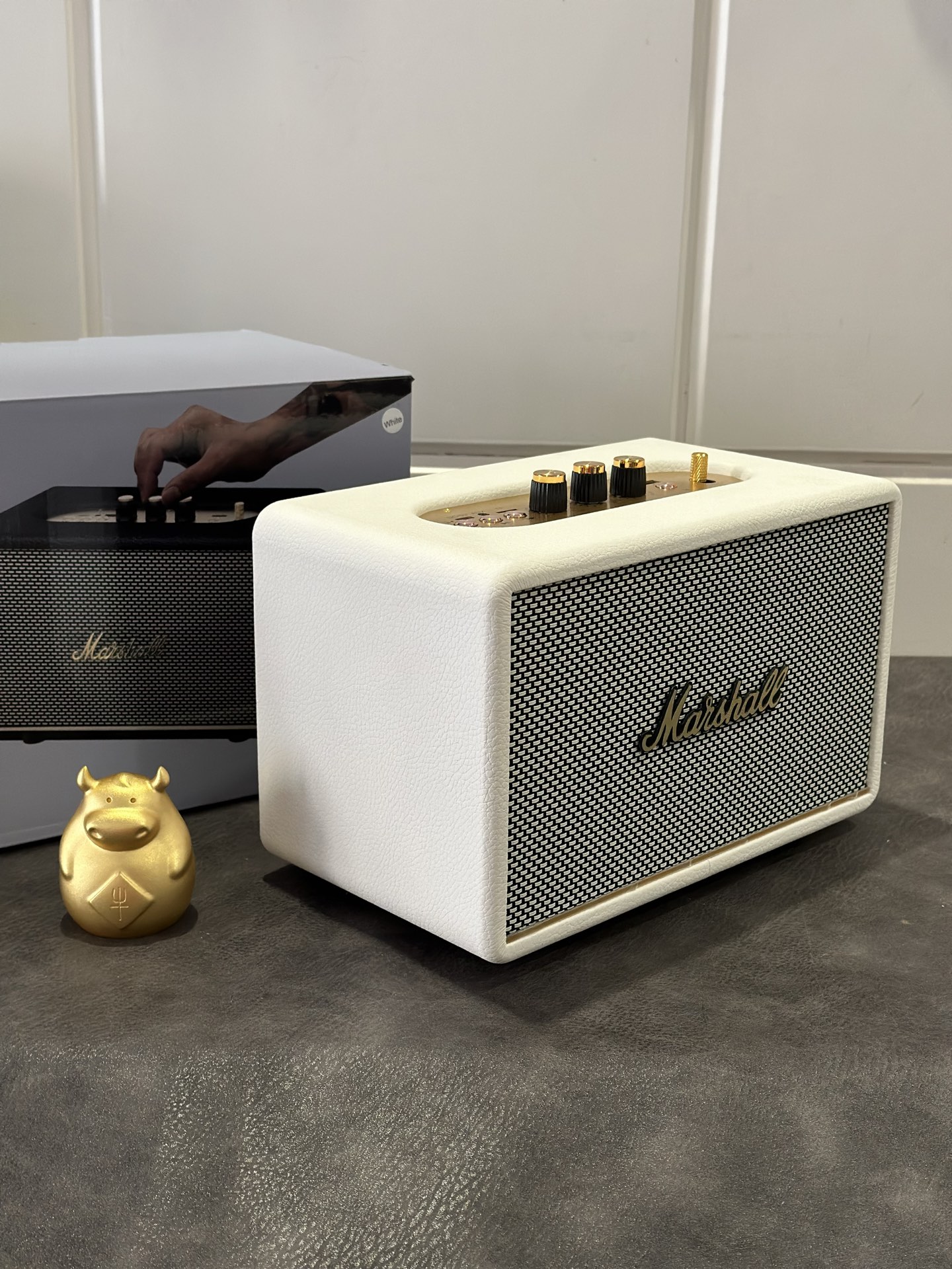 Marshall Acton III Bluetooth Home Speaker 1:1 Replica view