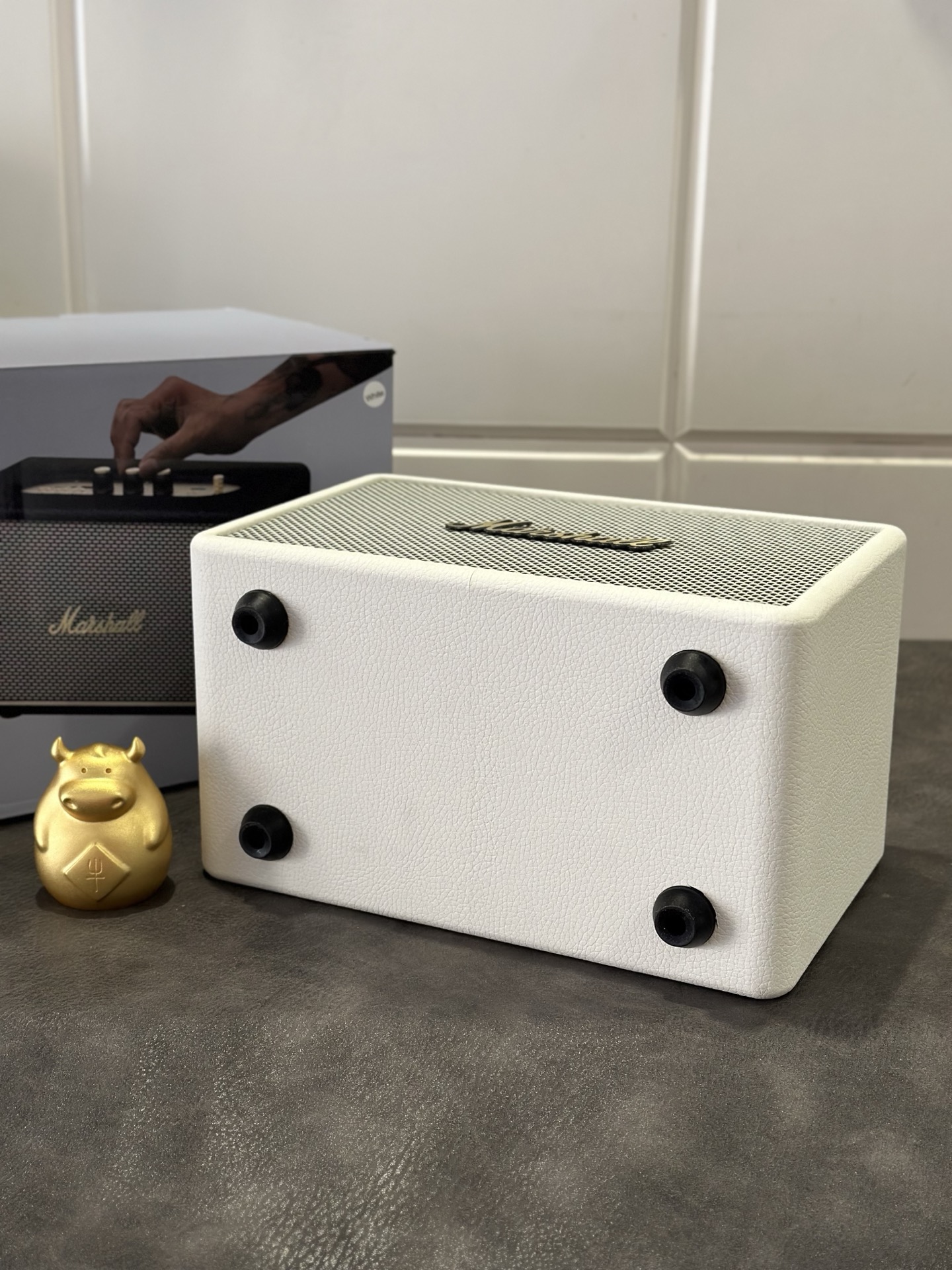Marshall Acton III Bluetooth Home Speaker 1:1 Replica view
